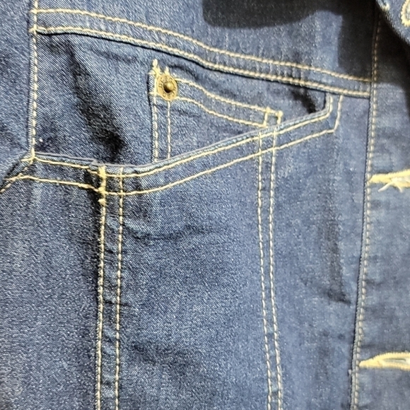 BCBG jean jacket size S - Picture 2 of 5